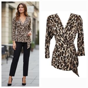 Cato Est. 1946 Cheetah Accordian Crinkle Pleat V-neck Longsleeve Blouse Size XS